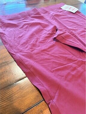 Women with Control Contour Waist Tab Full Leg Pants Tawny Port NWT Size 5X